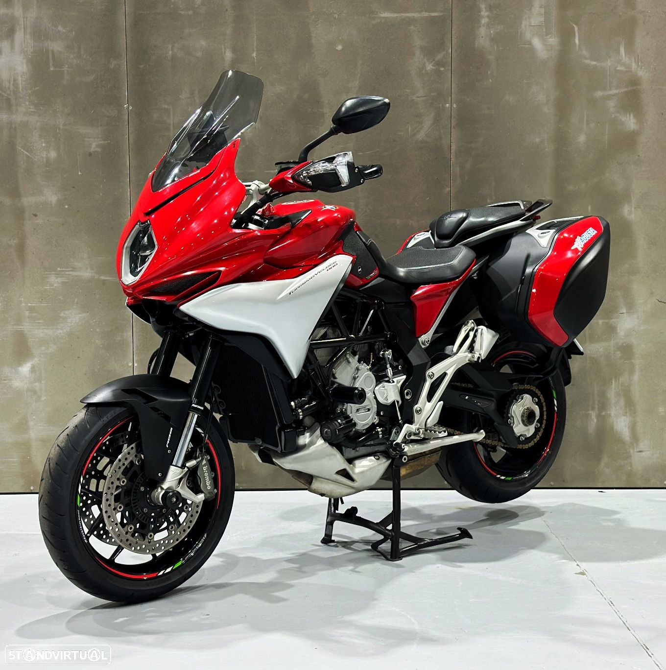 MV Agusta Turismo Veloce 800 - 1