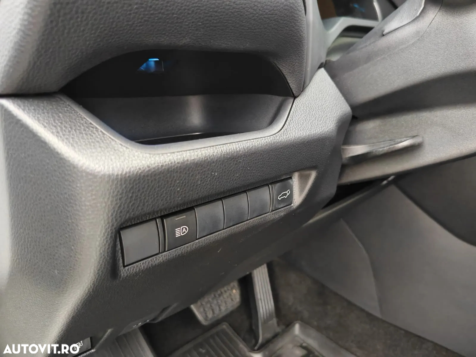 Toyota RAV4 2.5 Hybrid VVT-iE 4x2 Dynamic - 9