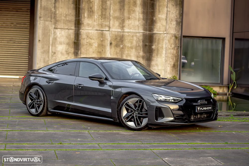 Audi e-tron GT quattro - 1
