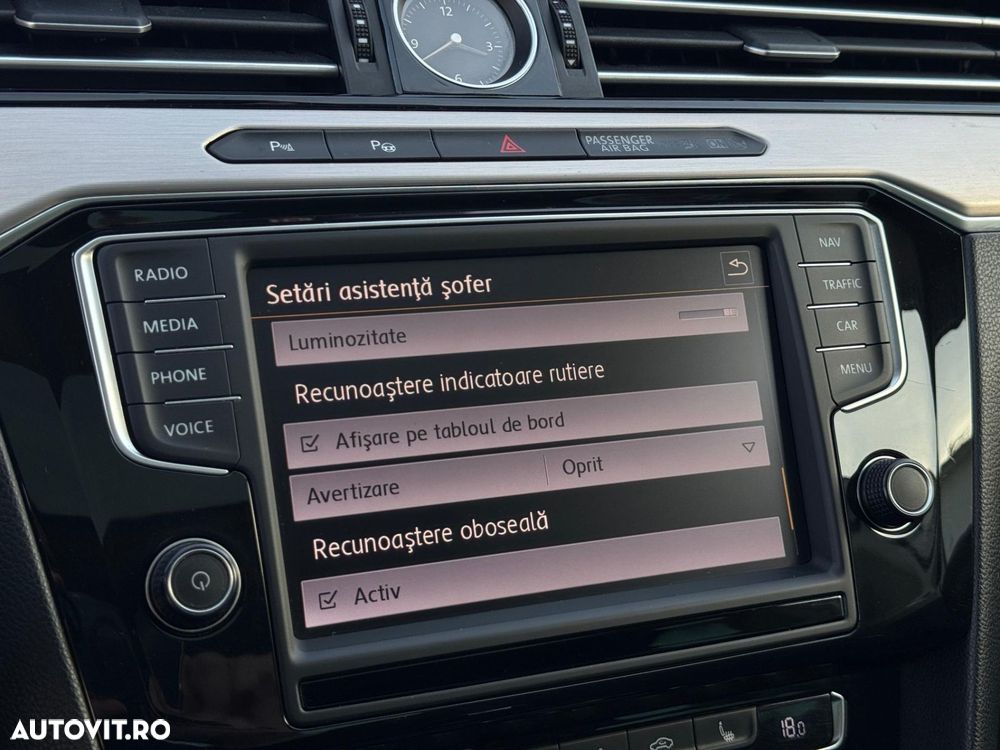 Volkswagen Passat - 19