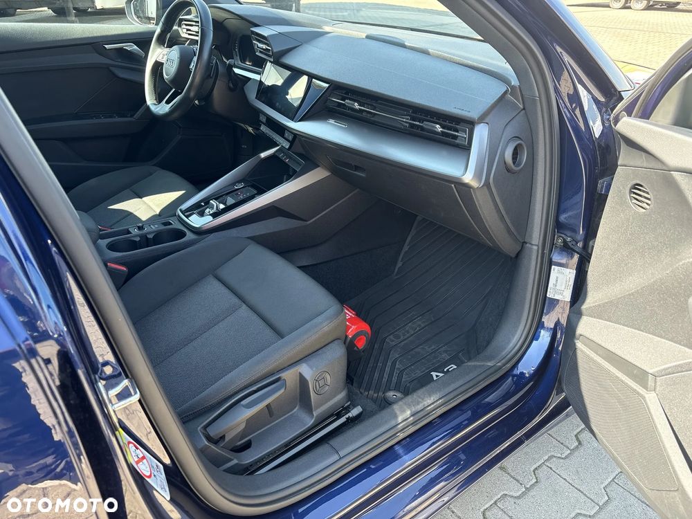 Audi A3 Sportback 30 TDI S tronic - 15