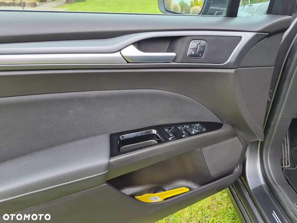 Ford Mondeo 2.0 TDCi STart-Stopp PowerShift-Aut Titanium - 17
