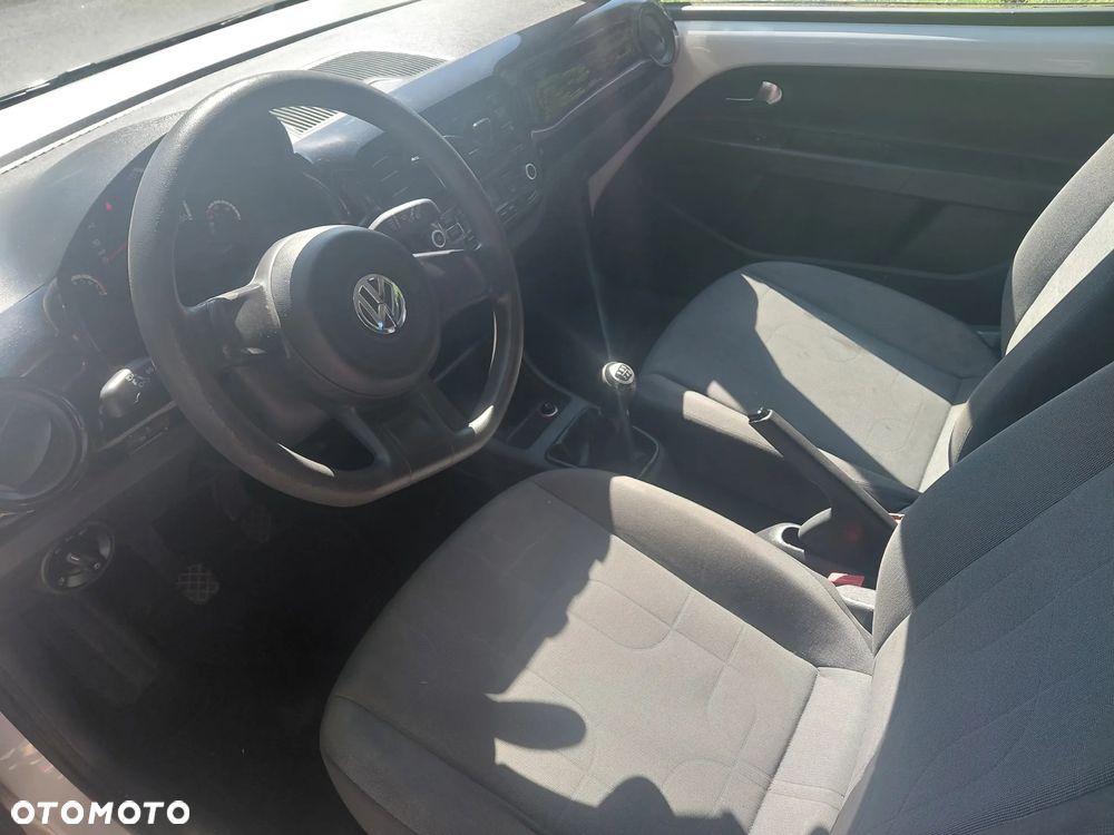Volkswagen up! white - 10