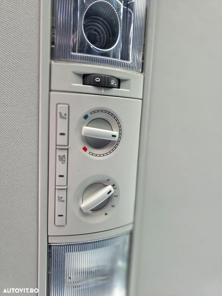 Volkswagen Transporter Caravelle Kurz EU6 Comfortline - 13