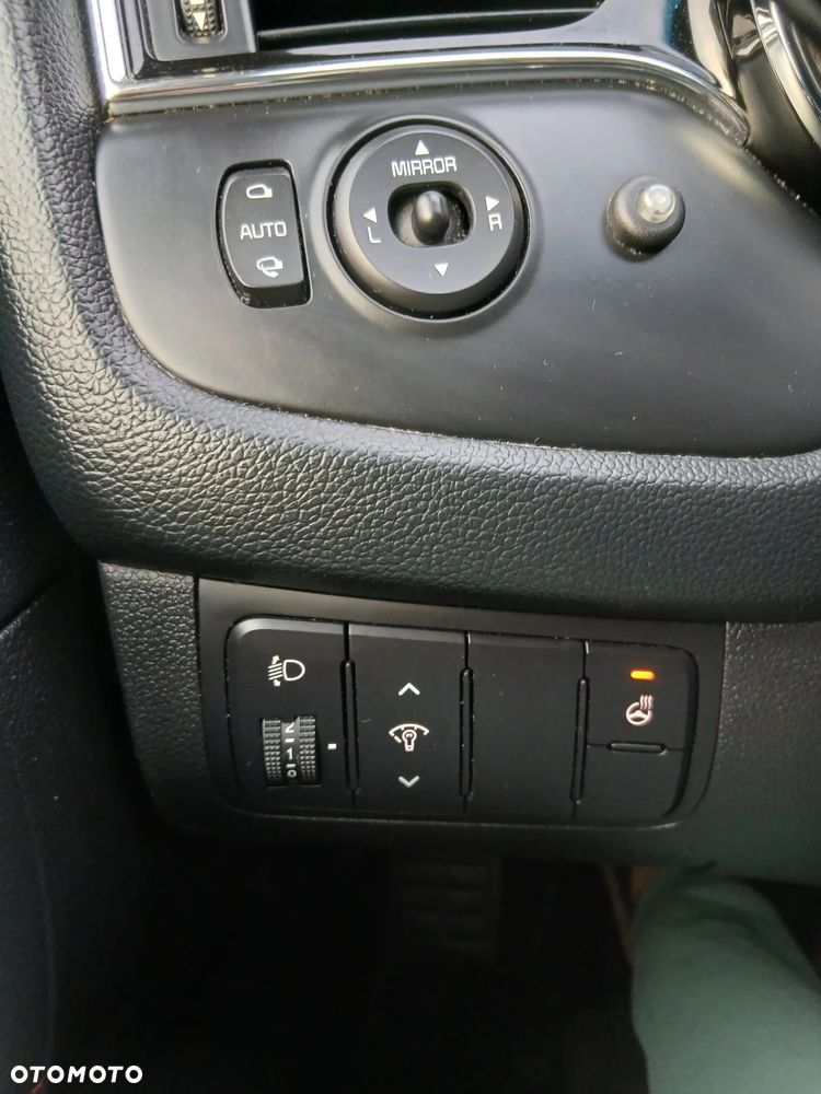 Kia Ceed 1.6 T-GDI GT L - 12