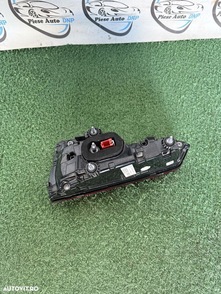 Stop stanga haion Audi A4 B9 - 4