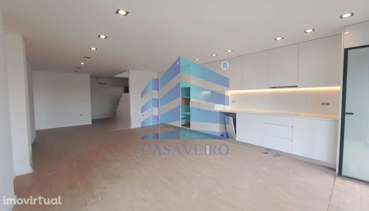 Apartamento T2 Duplex com terraço  centro de Esgueira - Grande imagem: 5/25