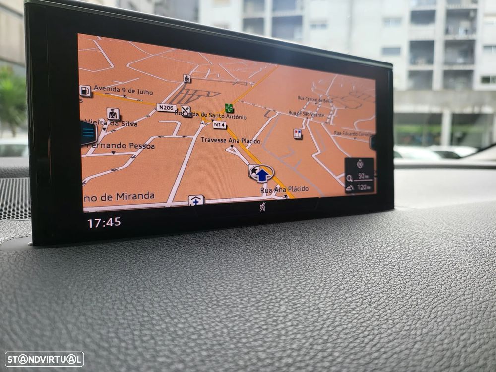 Audi Q7 3.0 TDI quattro tiptronic 7L - 10