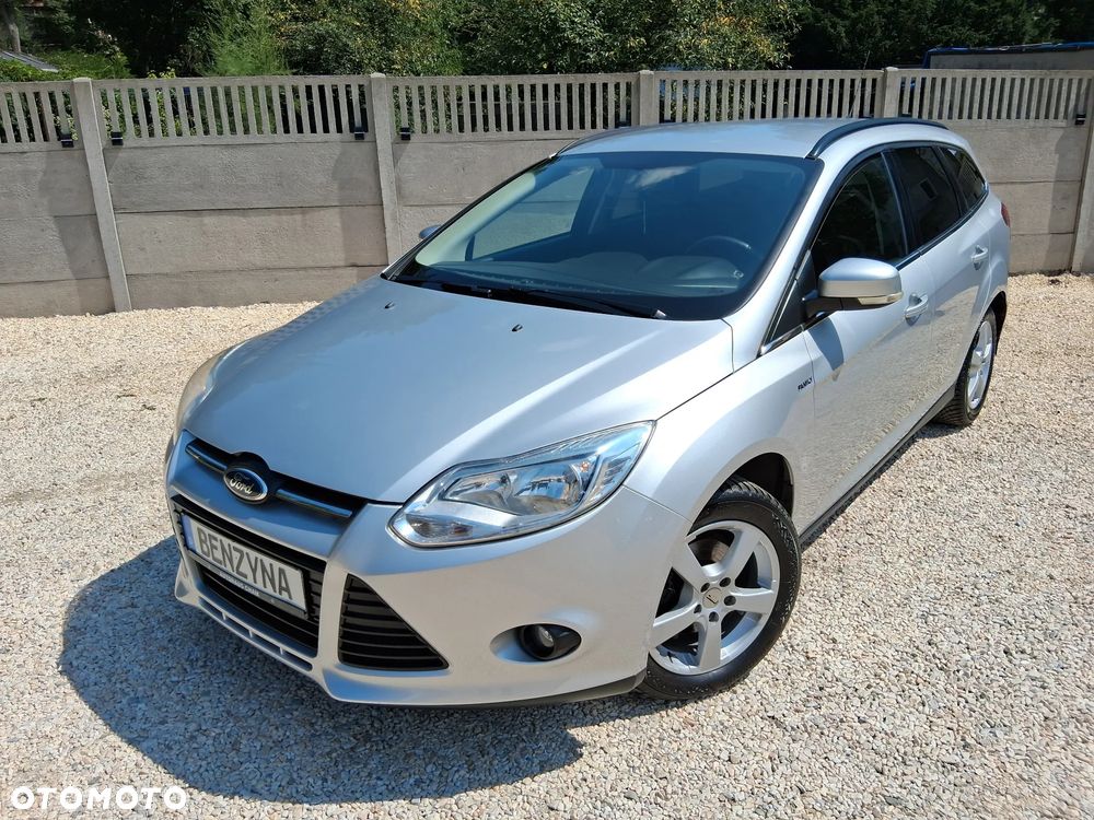 Ford Focus - 32