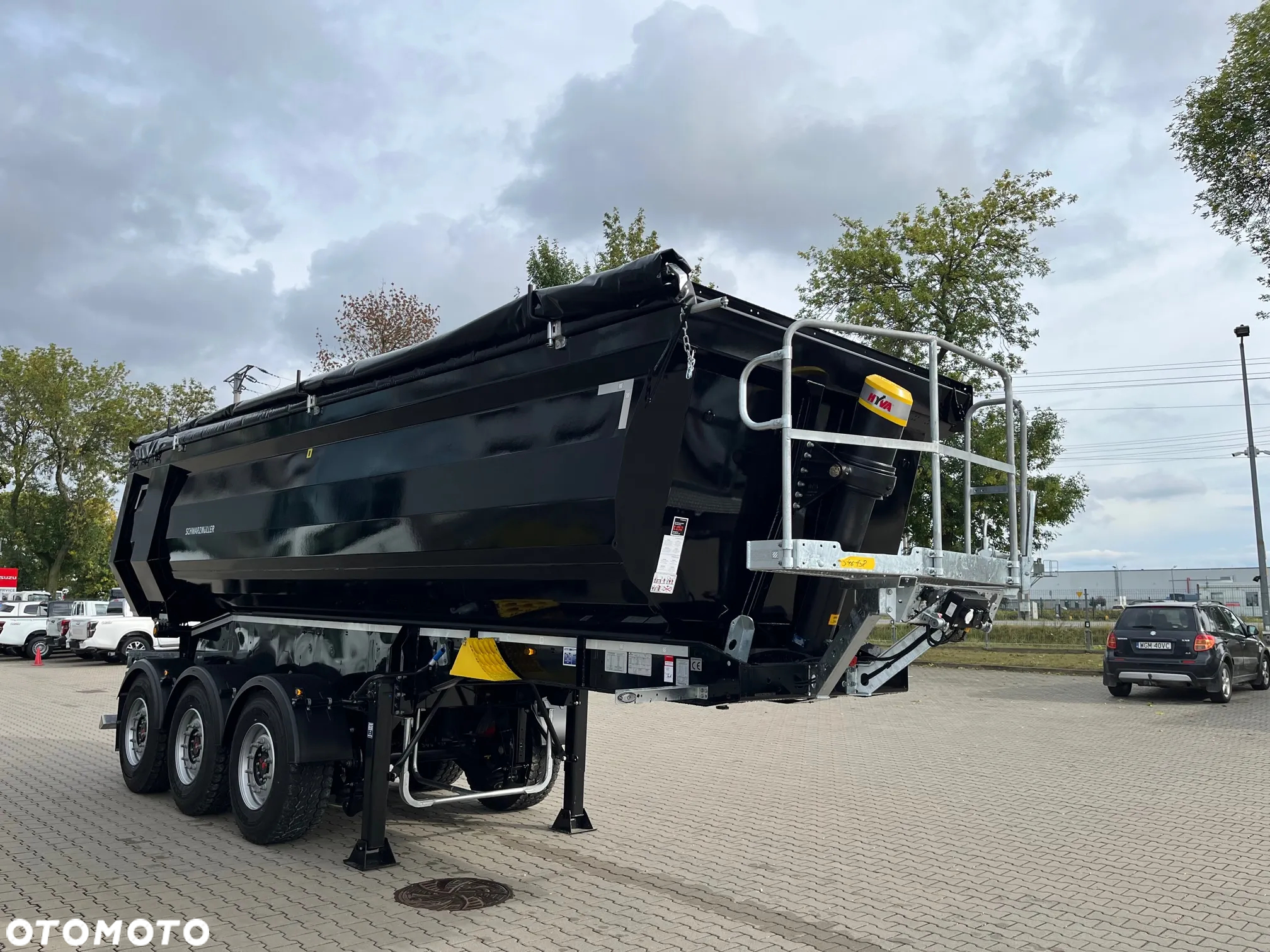 Schwarzmuller Stalowa wywrotka 27 m3/ 4x4/ wysokie siodło 1.400 mm - 4