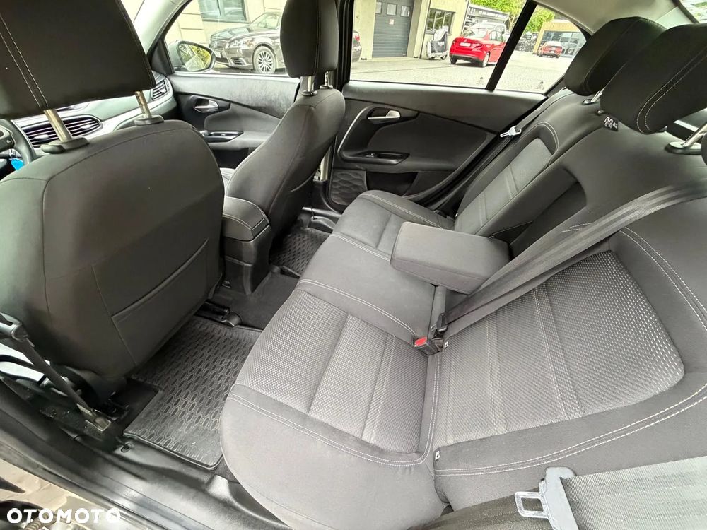 Fiat Tipo 1.4 16v Lounge EU6d - 19