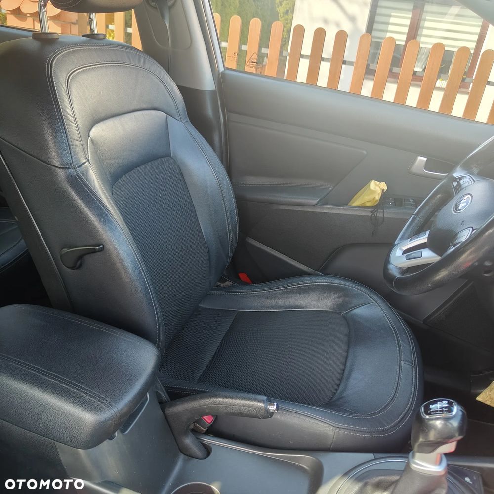 Kia Sportage - 10