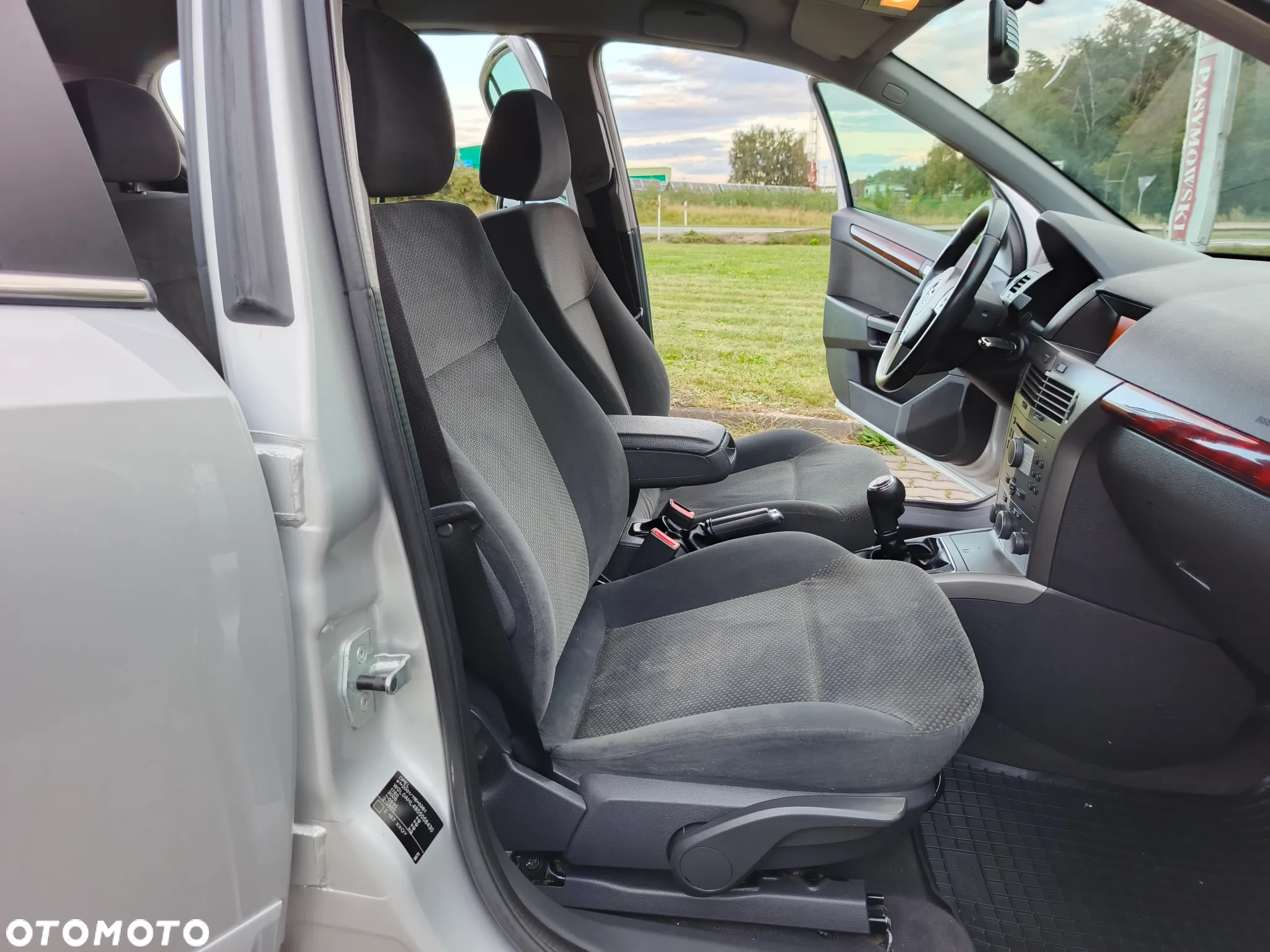 Opel Astra 1.6 Elegance - 26