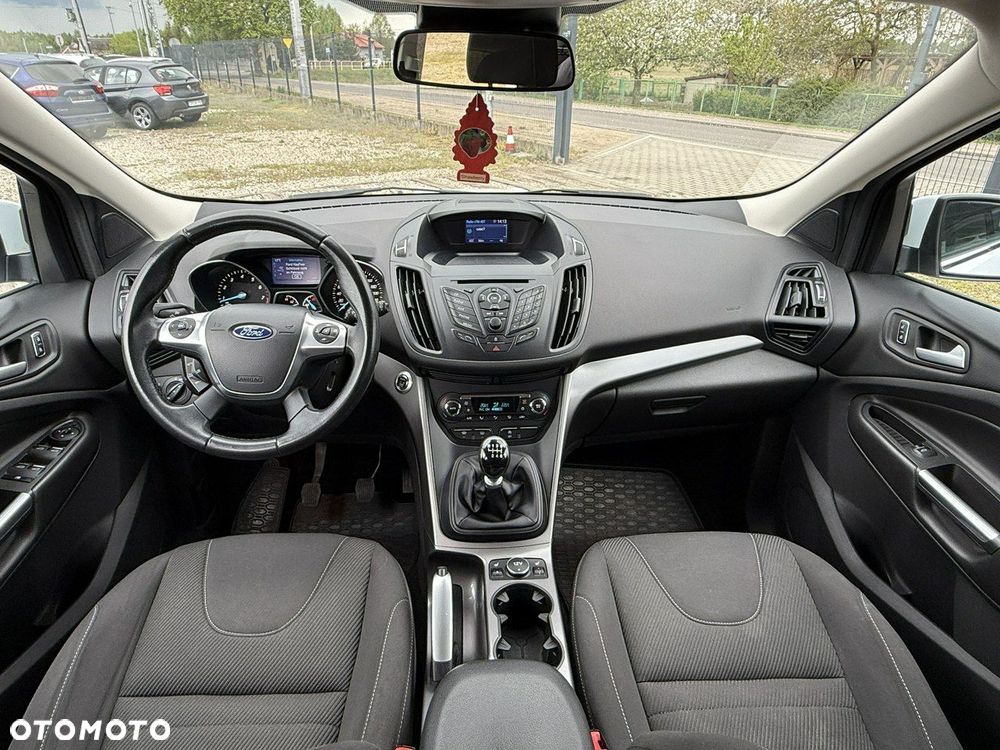 Ford Kuga - 5