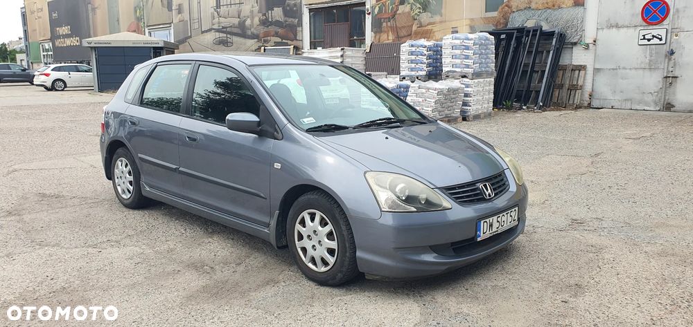 Honda Civic 1.4i S - 27