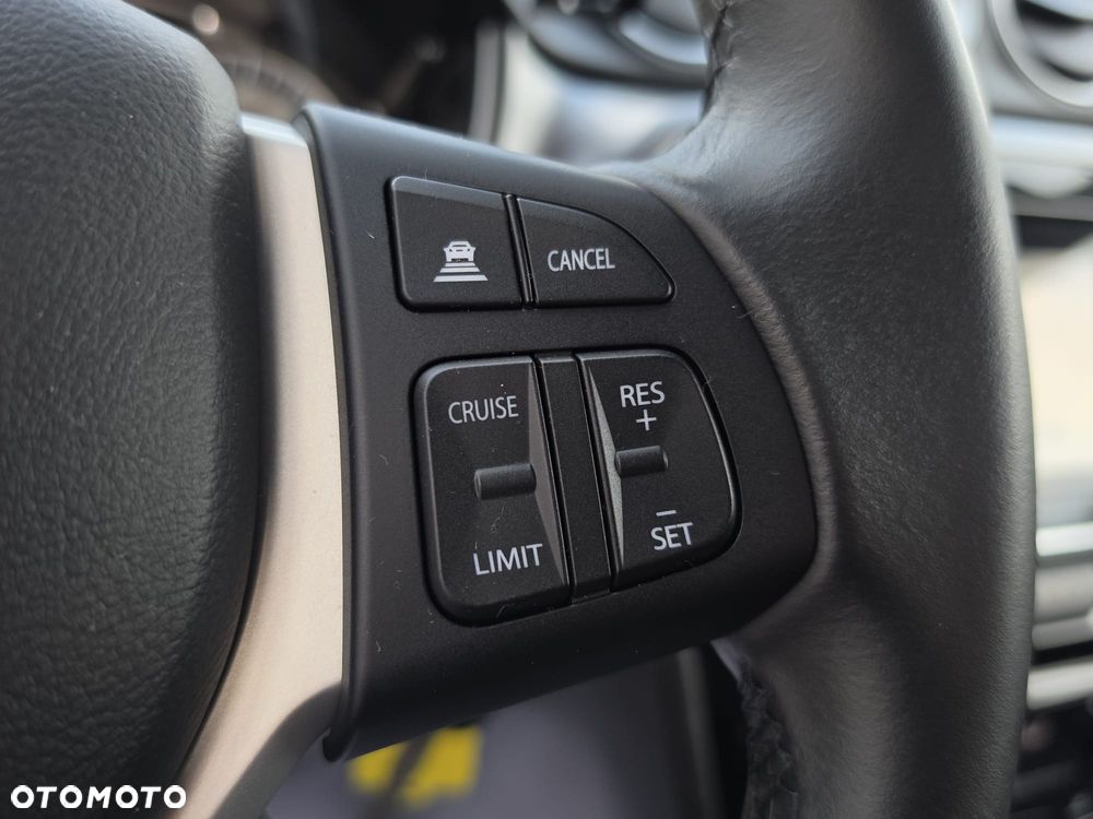 Suzuki Vitara 1.4 Boosterjet SHVS Premium 2WD - 14