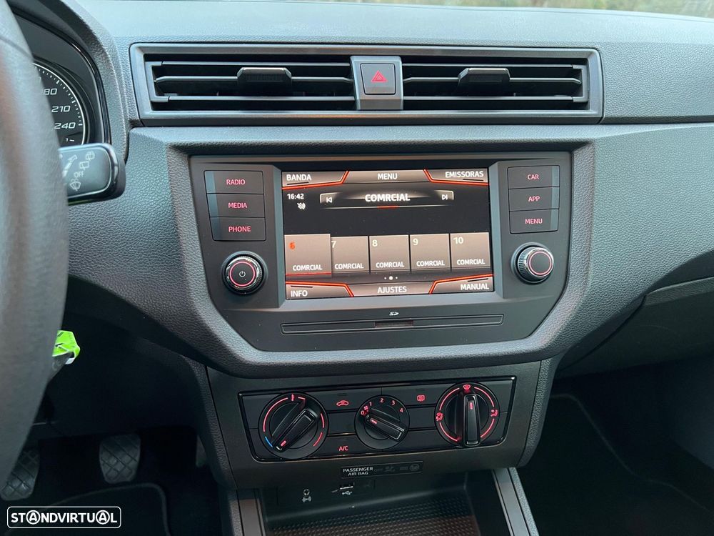 SEAT Arona 1.0 TSI Reference - 17