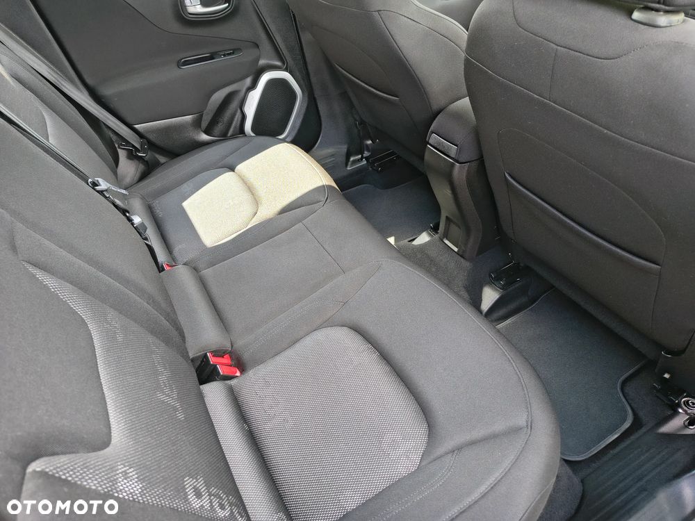 Jeep Renegade 1.6 E-TorQ Longitude - 29
