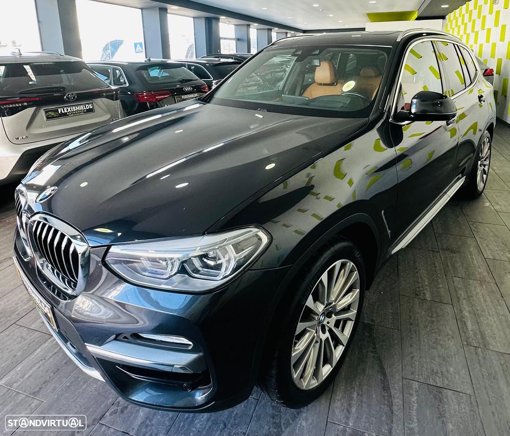 BMW X3 xDrive20d Aut. Luxury Line - 4