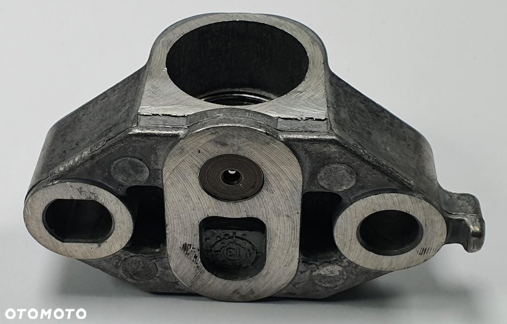 NAPINACZ ŁAŃCUCHA ROZRZĄDU MERCEDES W212 A2710520640 - 2