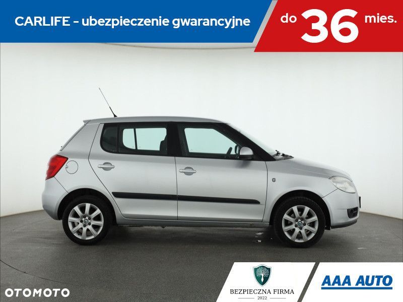 Skoda Fabia - 8