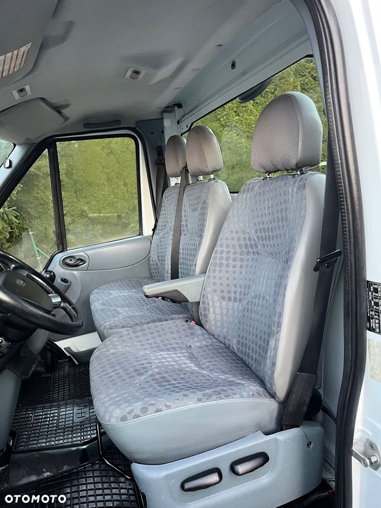 Ford Transit - 7