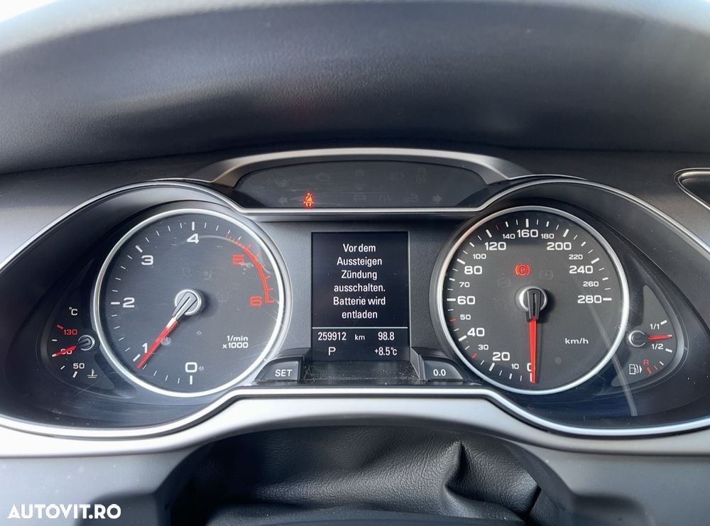 Audi A4 2.0 TDI DPF quattro S tronic Ambiente - 13