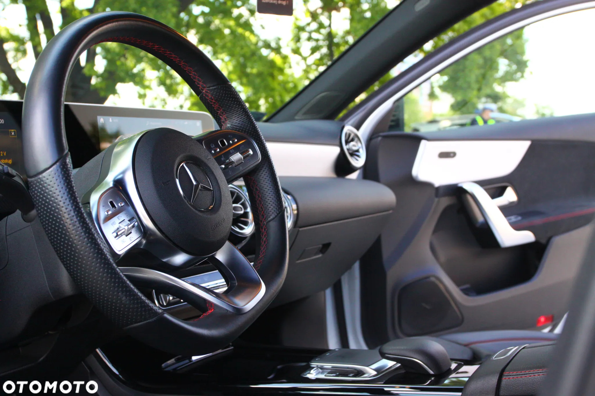 Mercedes-Benz Klasa A 220 4-Matic 7G-DCT - 9