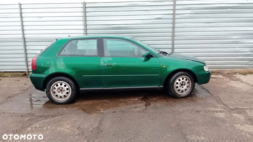 Tylko Części Audi A3 8L 1.6 sr akl 101KM 74kW 3d 96r–00r Lakier LZ6L - 2