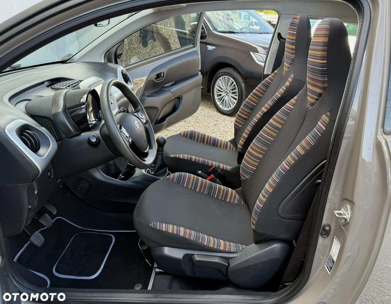 Citroën C1 AIRSCAPE VTi 82 Feel Edition - 20