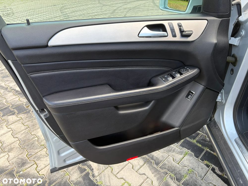 Mercedes-Benz ML 350 BlueTEC 4-Matic - 20