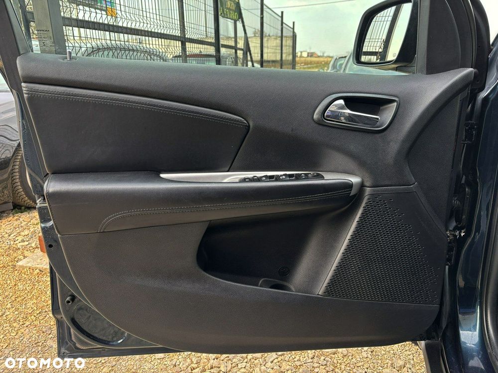 Fiat Freemont 2.0 Multijet Urban AWD - 10