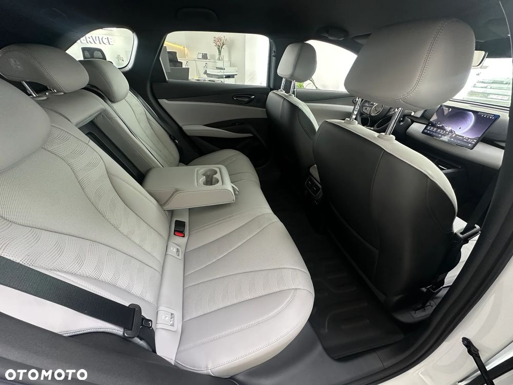 BYD Seal 6 - 14
