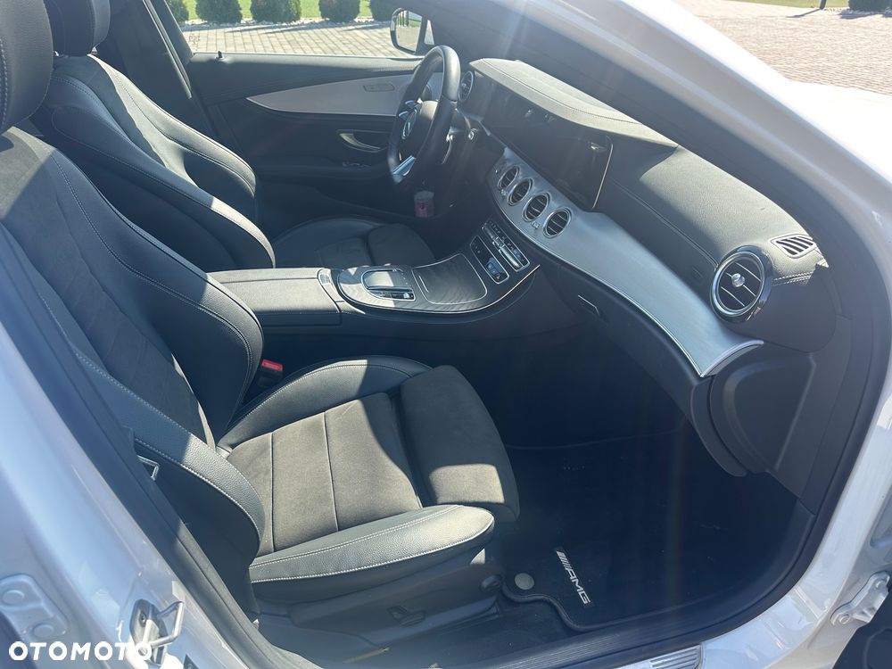 Mercedes-Benz Klasa E 220 d 4-Matic AMG - 18