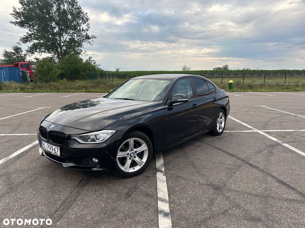 BMW Seria 3 328i xDrive - 2
