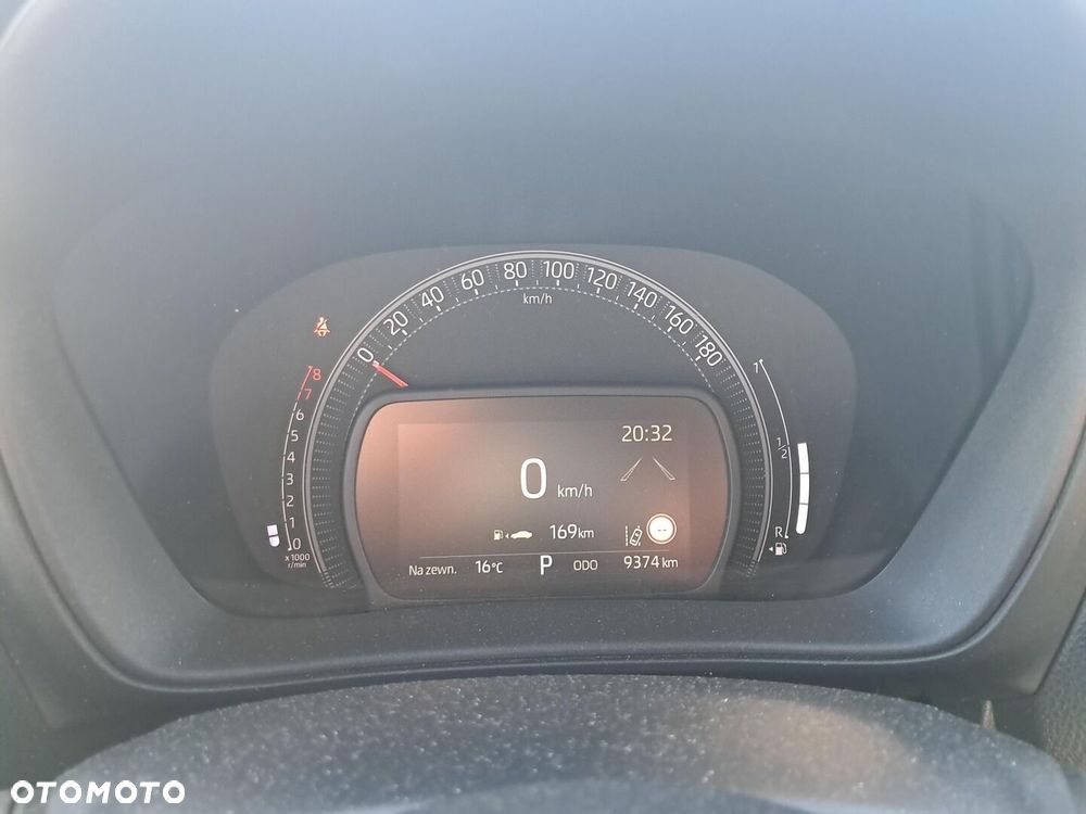 Toyota Aygo X 1.0 VVT-i Style CVT - 6