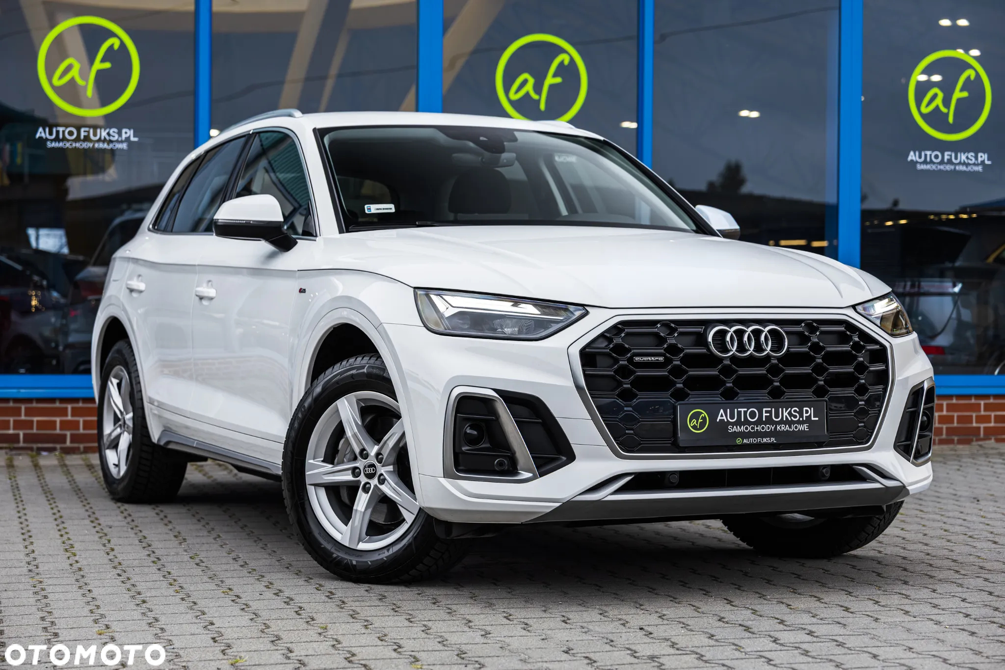 Audi Q5 40 TDI quattro S tronic S line - 4