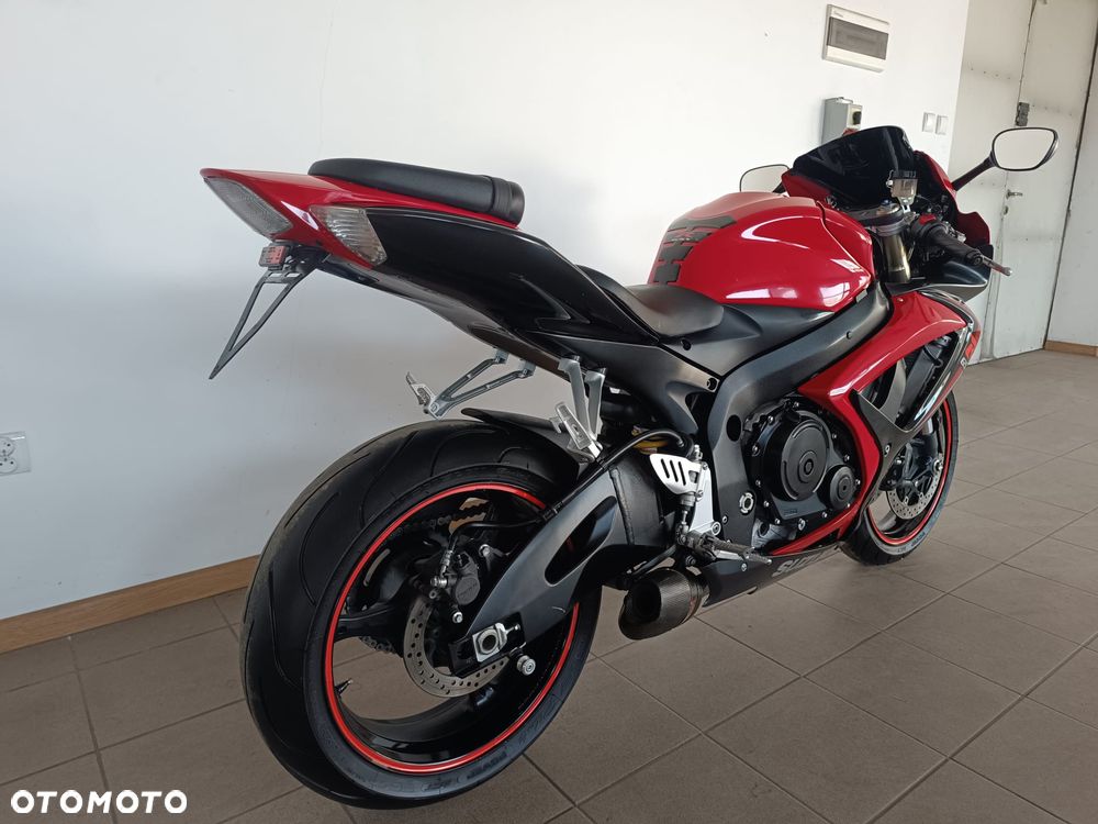 Suzuki GSX-R - 5