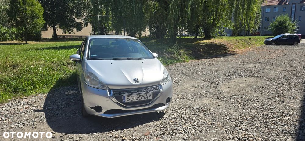 Peugeot 208 1.4 HDi Access - 2