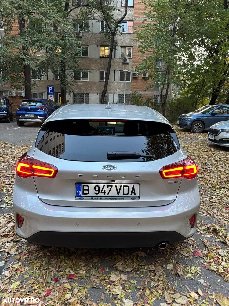 Ford Focus 1.0 EcoBoost Titanium - 8