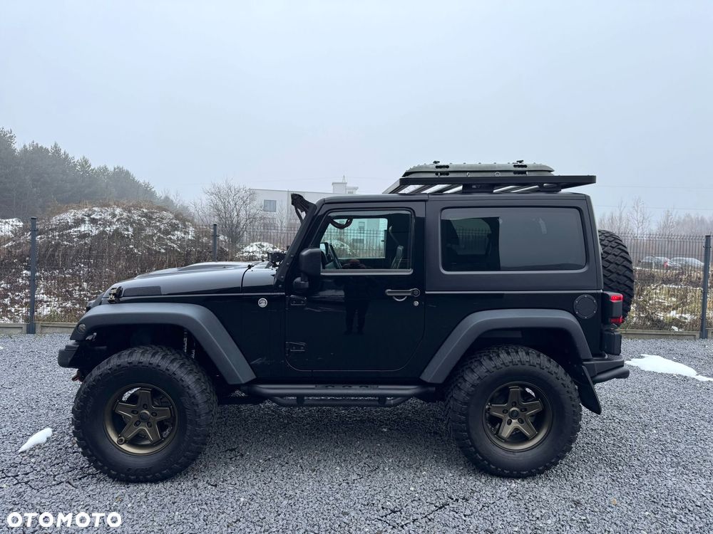 Jeep Wrangler - 3