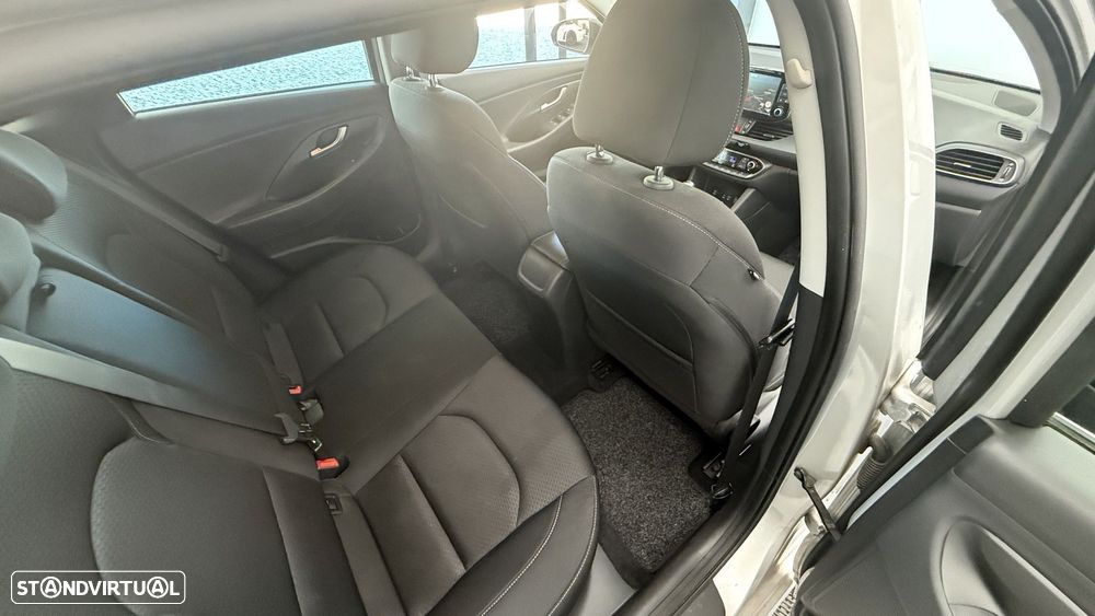 Hyundai i30 1.0 T-GDi Style+Navi - 17