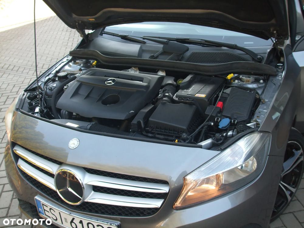 Mercedes-Benz Klasa A 180 CDI BlueEFFICIENCY Edition Style - 39
