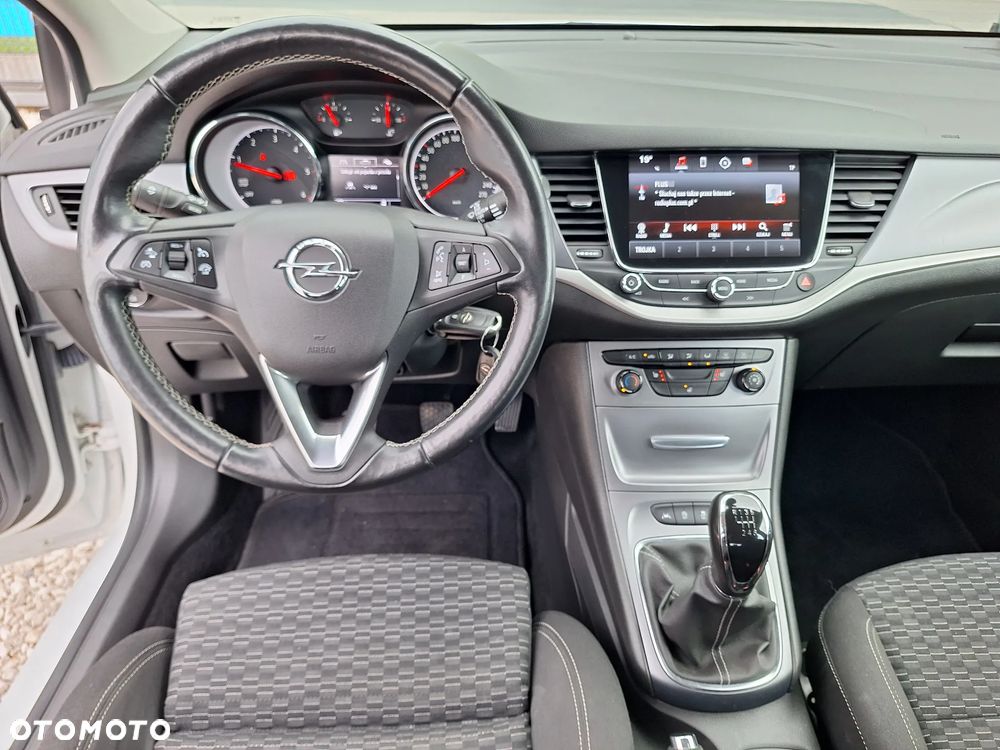 Opel Astra - 22