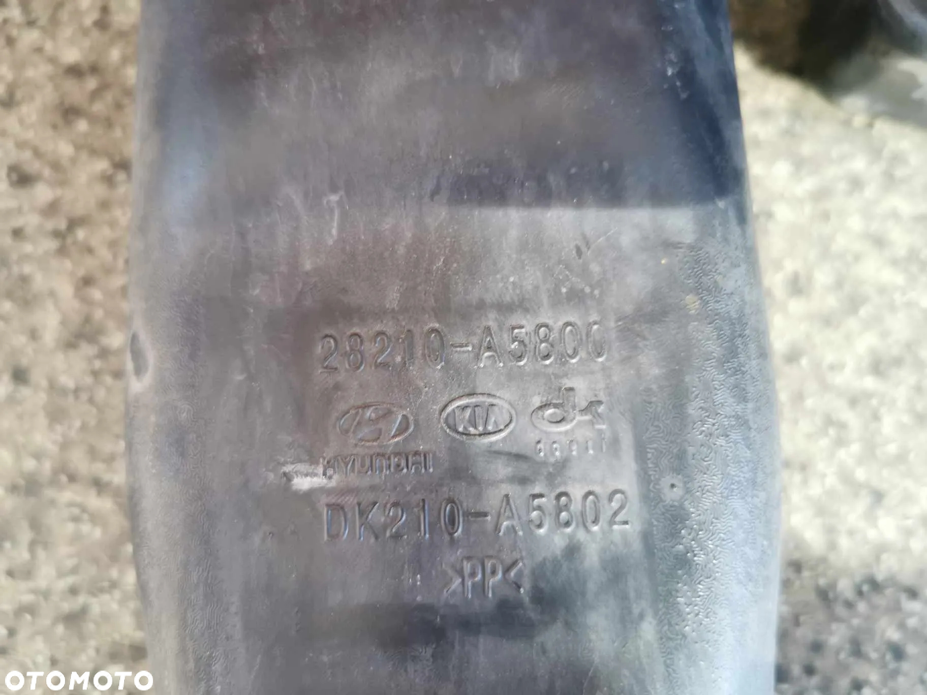 Obudowa filtra powietrza Kia OE 28220-A5800 - 3