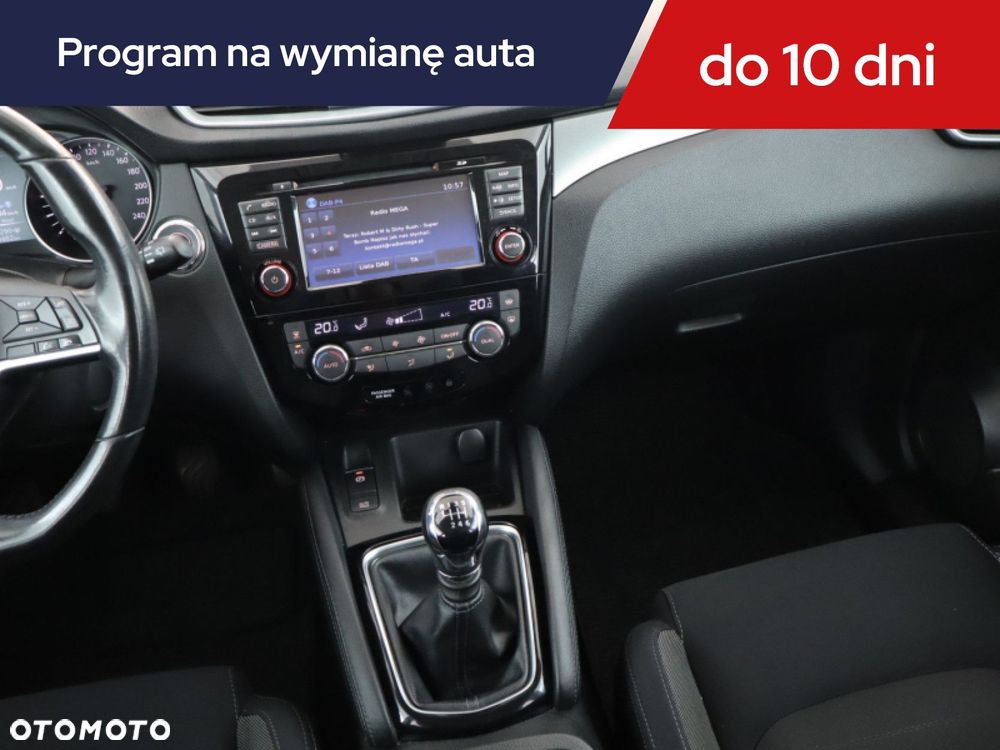 Nissan Qashqai - 10