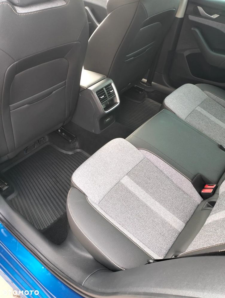 Skoda Octavia 1.5 TSI mHEV Selection DSG - 20