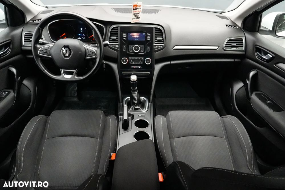 Renault Megane TCe 140 GPF EQUILIBRE - 8