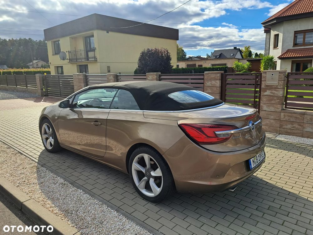 Opel Cascada - 8