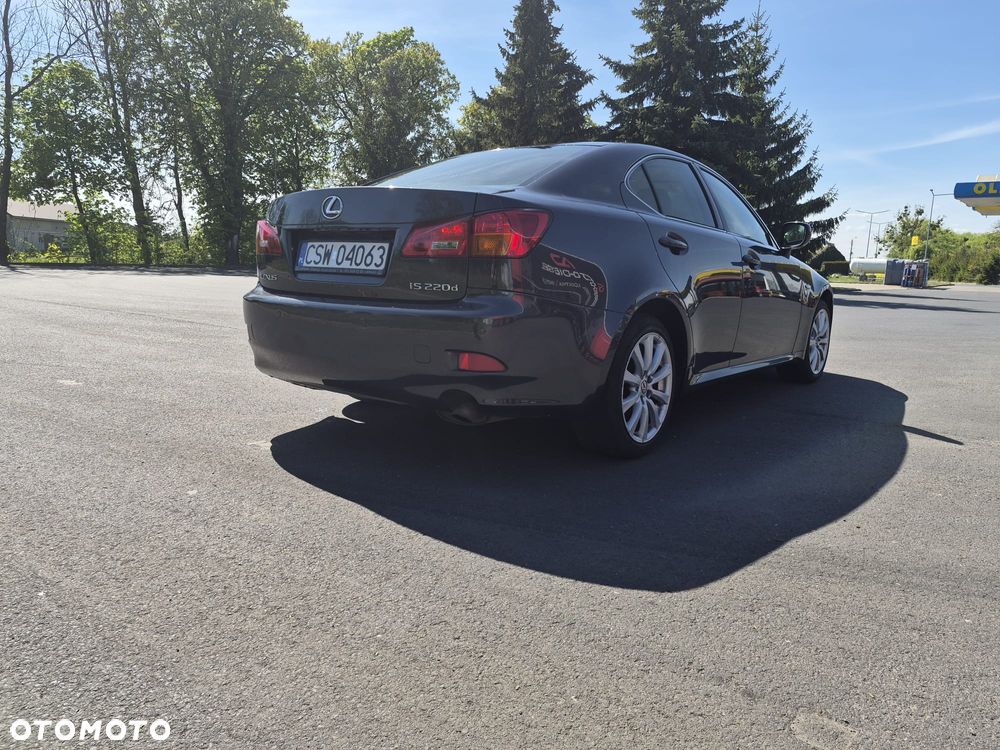 Lexus IS 220 D Prestige - 3